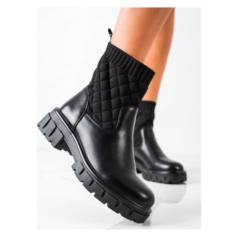 Černé pohodlné kotníkové boty s ponožkou BASIC | Modio.cz