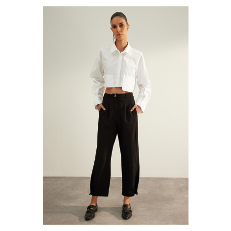 Trendyol Black Prémiová kvalita Culotte Široké knoflíky na nohavicích Detailní tkané kalhoty