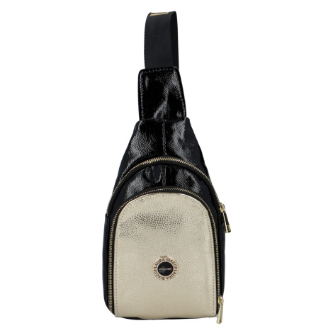 Dámský koženkový batoh LB Stylish, černo zlatý Laura Biaggi
