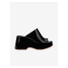 Černé dámské pantofle na platformě Melissa Patty AD