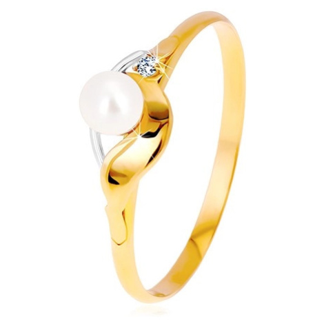 Prsten v kombinovaném zlatě 585 - zrcadlově lesklá vlnka, zirkon a perla Šperky eshop