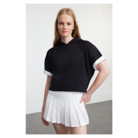 Trendyol Black Moon Sleeve Hooded Crop Relaxed/Comfortable Fit Knitted Sweatshirt