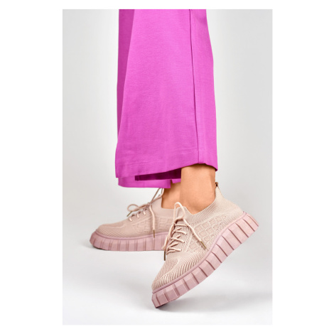 Flexibilní růžová dámská sportovní obuv