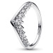 Pandora Třpytivý stříbrný prsten se zirkony Timeless 192320C01