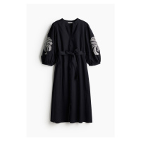 H & M - Šaty's výšivkou - černá