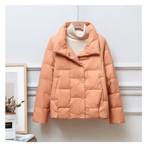 Prošívaná dámská bunda s límečkem