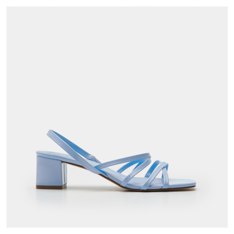 Sinsay - Páskové sandály bez podpatku - Modrá