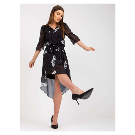 Černé asymetrické šaty s potiskem Yarela a vázáním Fashionhunters