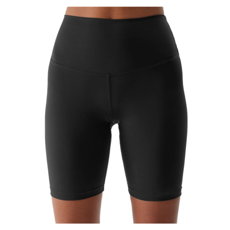 4F-SHORTS FNK-4FWSS24TFSHF385-20S-DEEP BLACK Černá