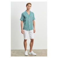 AC&Co / Altınyıldız Classics Men's White-green Comfort Fit Relaxed Cut Mono Collar Checkered Sho