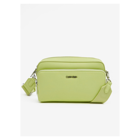 Světle zelená dámská crossbody kabelka Calvin Klein Must Camera Bag - Dámské