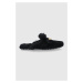 Semišové papuče Lauren Ralph Lauren černá barva