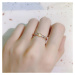Victoria Filippi Pozlacený prsten Calligaris Gold se zirkony P172/59 Bílá/čirá