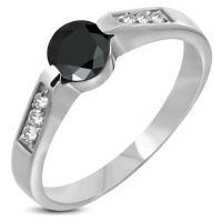 Ocelový zásnubní prsten s černým očkem