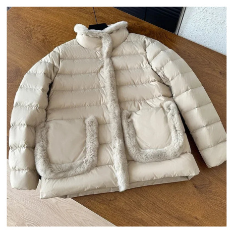 Péřová bunda s kapsami – lehká, prošívaná, dámská