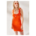 Olalook Dámské oranžové ramínko nabírané lycrové košilkové šaty