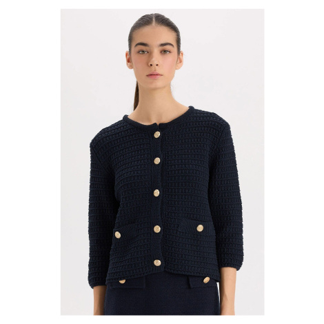 DEFACTO Regular Fit Crew Neck Textured Buttoned Cardigan