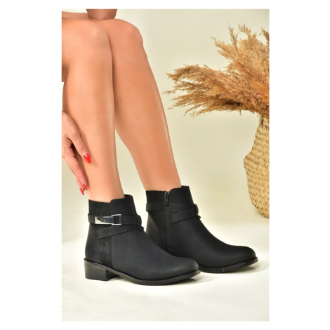 Fox Shoes Women's Black Low Heeled Daily Boots