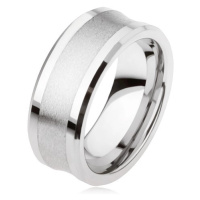 Wolframový prsten stříbrné barvy, matný středový pás, lesklé vystupující okraje