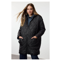 Trendyol Black Oversize Pattern Hooded Quilted Coat