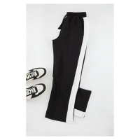 Trendyol Black Oversize/Wide Cut Open Leg Color Blocked Sweatpants