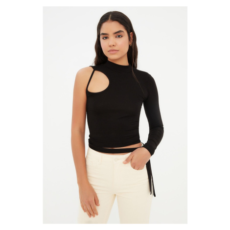 Trendyol Black One Shoulder Fitted Knitted Blouse