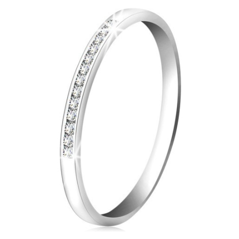 Briliantový prsten z bílého 14K zlata - blýskavá linie drobných čirých diamantů Šperky eshop