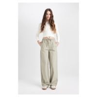 DEFACTO Cool Straight Fit Normal Waist Poplin Trousers