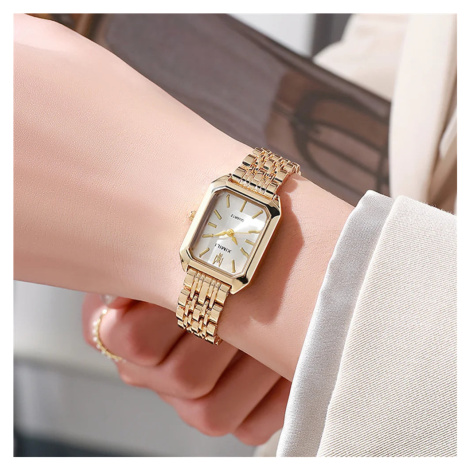 Dámské čtvercové hodinky – elegantní kovový ciferník