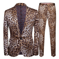Pánský dvoudílný oblek se zvířecím vzorem leopard