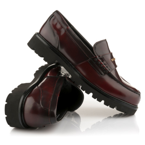 Červené dámské mokasíny