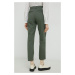 Kalhoty Levi's dámské, zelená barva, přiléhavé, medium waist
