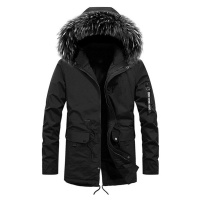 Zimní pánská dlouhá bunda s kožešinovou kapucí - ČERNÁ