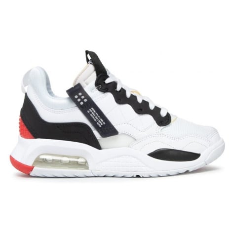 Nike Jordan MA2 Bílá