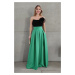 Zelená dlouhá sukně