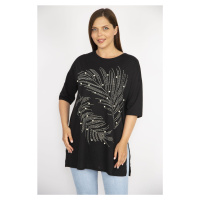 Şans Women's Plus Size Black Stone And Pearl Embroidered Crew Neck Blouse With Side Slit