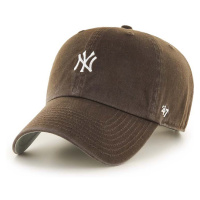 Bavlněná baseballová čepice 47brand MLB New York Yankees hnědá barva, s aplikací, B-BSRNR17GWS-B