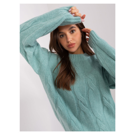 Lehký mátový pletený svetr s kabely Fashionhunters