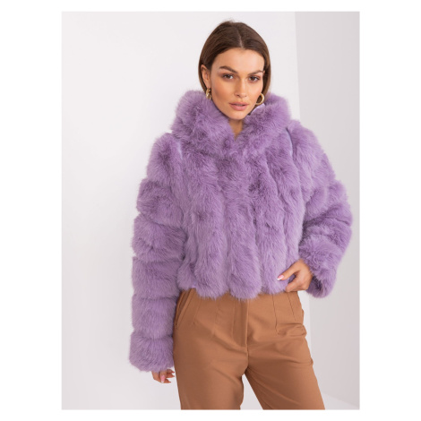 Světle fialová mezisezónní bunda se zapínáním na háčky a očka Fashionhunters