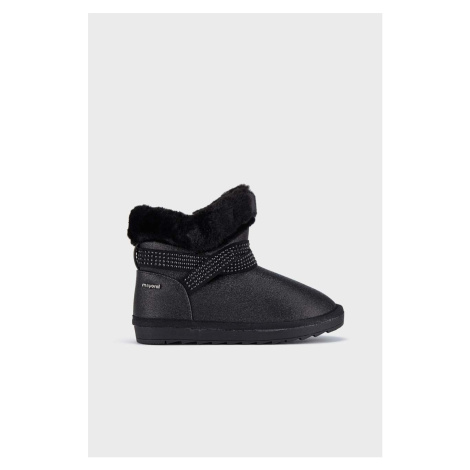 Dětské zimní boty Mayoral černá barva