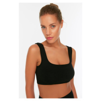 Trendyol Black Seamless/Seamless Lightly Supported/Shaping Knitted Sports Bra
