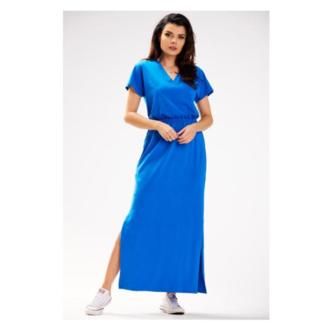 Maxi šaty s krátkým rukávem v modré barvě