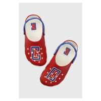 Pantofle Crocs NBA LA Clippers Classic Clog červená barva, 208863