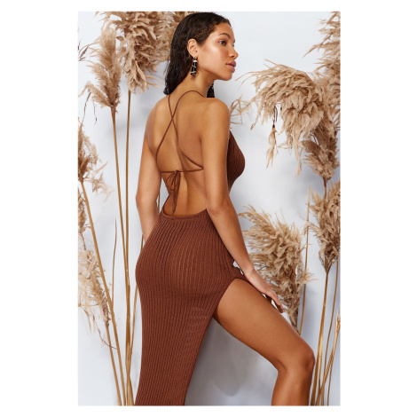 Trendyol Brown Fitted Maxi Knitted Backless Knitwear Beach Dress