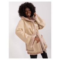 Béžový krátký zimní kabát s kapucí