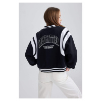 DEFACTO Oversize Fit Thick Sweatshirt Fabric Bomber Jacket