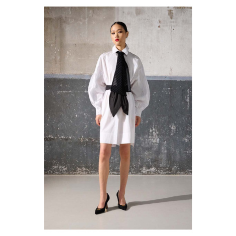 Bavlněné šaty Karl Lagerfeld KL x The Ultimate icon bílá barva, mini, oversize