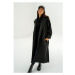 Černý elegantní kabát MOSQUITO s páskem