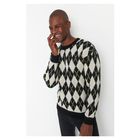 Trendyol Black Regular Fit Crew Neck Diamond Patterned Knitwear Sweater