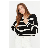 Trendyol Black Crop Striped Knitwear Sweater